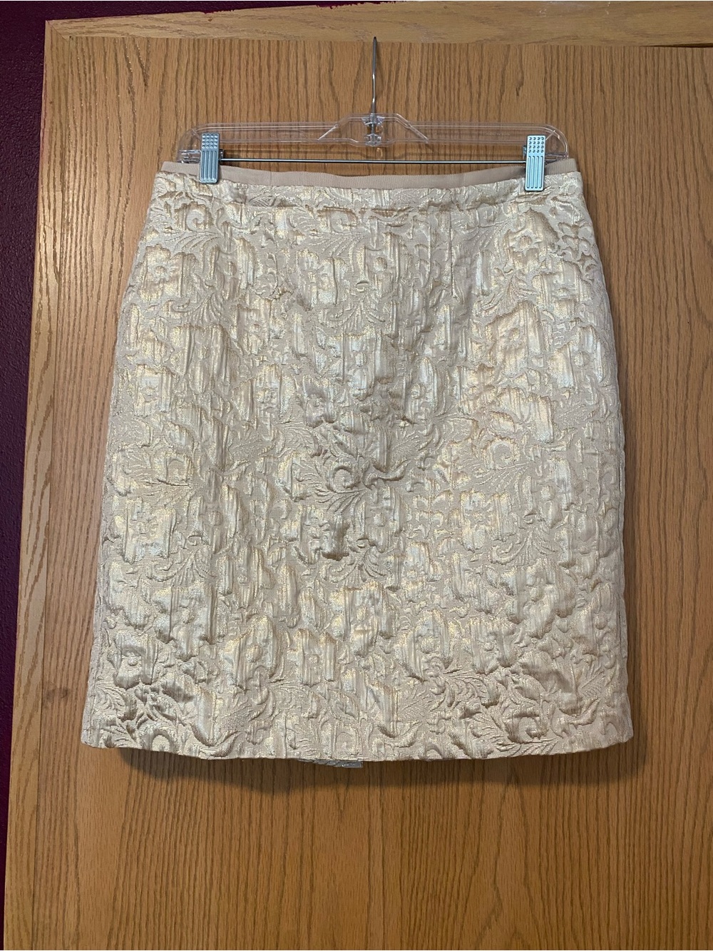LOFT Cream Textured Floral Jacquard Pencil Skirt